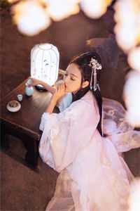大力哑女发癫日常