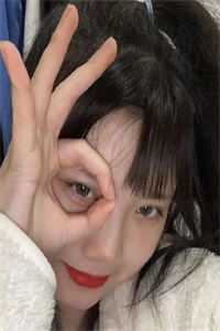 摆烂上瘾后，只有我在摸鱼升职
