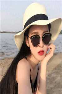 网购魅魔开出幼崽，弹幕说他是反派